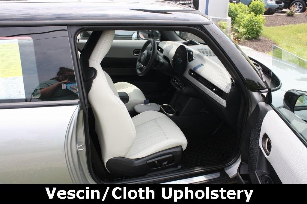 used 2025 MINI Hardtop car, priced at $29,999