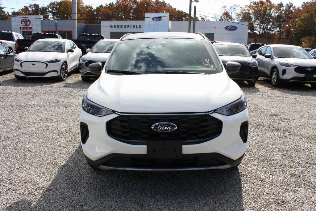 new 2025 Ford Escape car, priced at $35,995