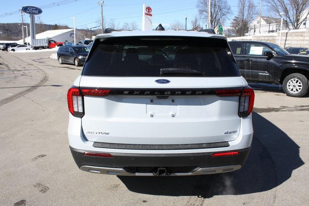 new 2025 Ford Explorer car, priced at $46,995