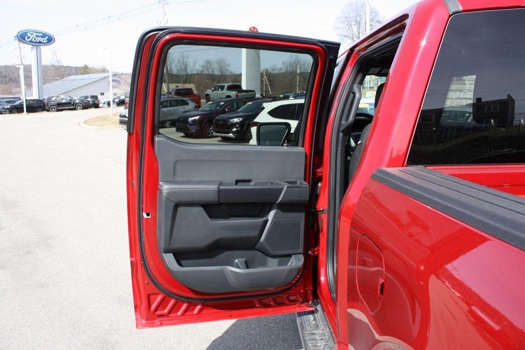 new 2025 Ford F-150 car, priced at $49,999