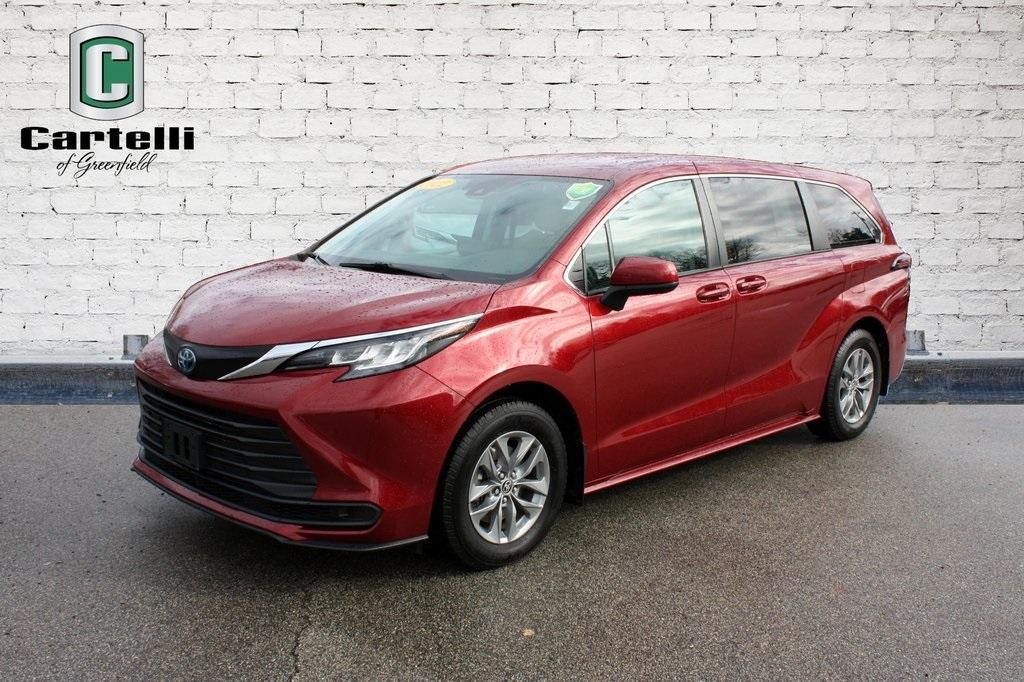 used 2022 Toyota Sienna car, priced at $30,875