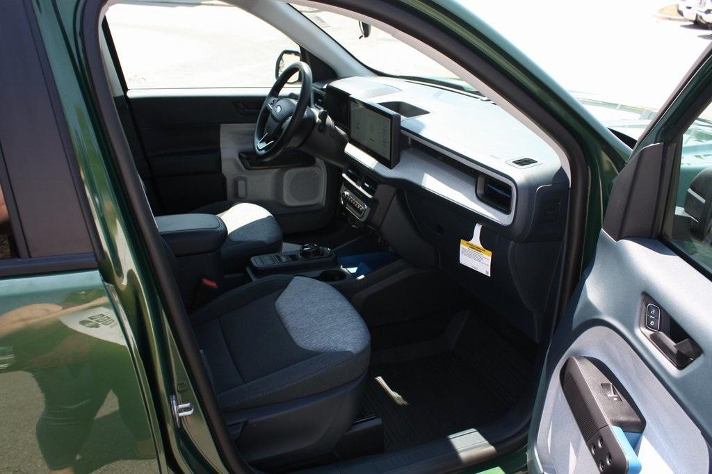 new 2025 Ford Maverick car, priced at $32,777