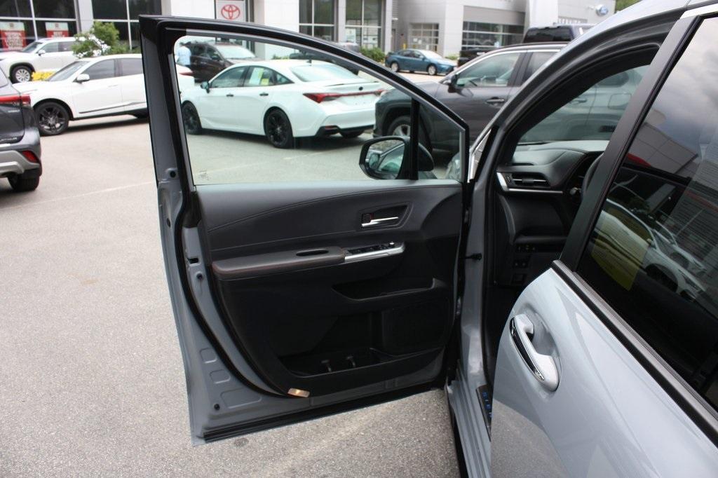 used 2024 Toyota Sienna car, priced at $48,462