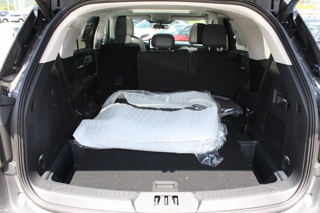 new 2025 Ford Explorer car, priced at $46,390