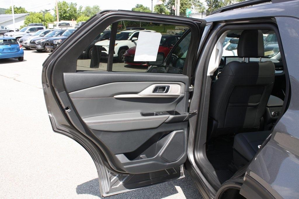 new 2025 Ford Explorer car, priced at $46,390