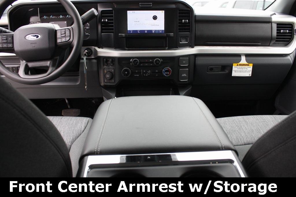 new 2025 Ford F-250 car, priced at $61,060