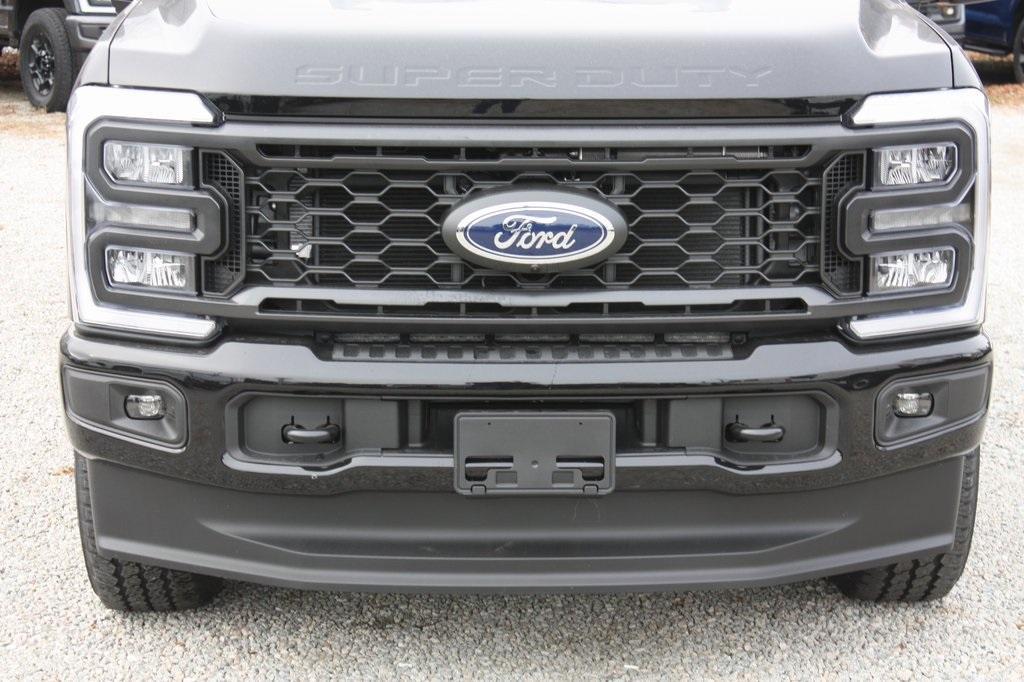 new 2024 Ford F-350 car, priced at $73,470