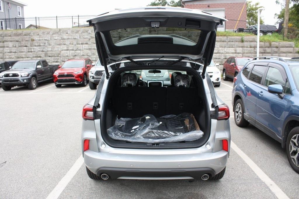 new 2024 Ford Escape car, priced at $37,820