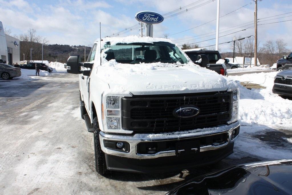 new 2025 Ford F-350 car, priced at $60,995