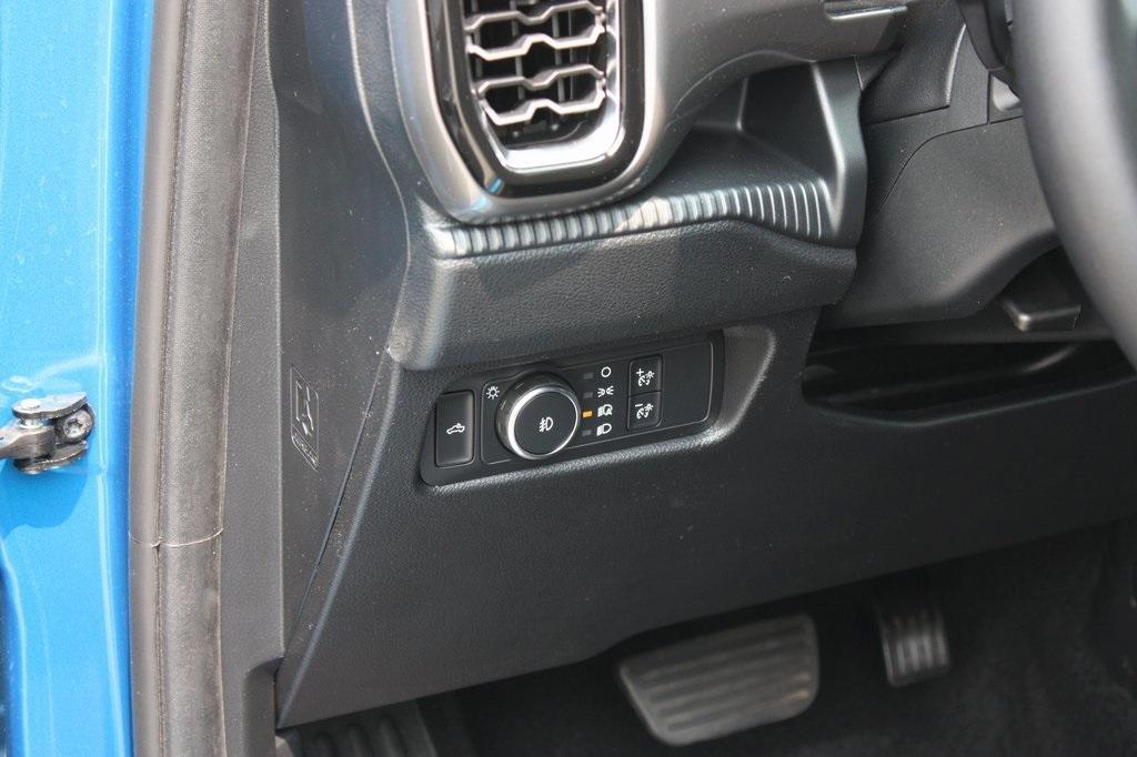new 2025 Ford Ranger car, priced at $41,880