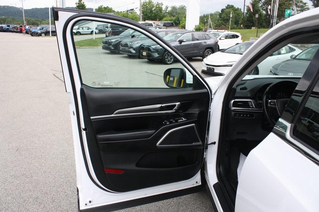 used 2022 Kia Telluride car, priced at $24,000