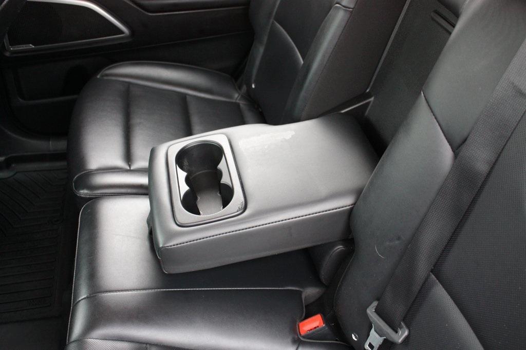 used 2022 Kia Telluride car, priced at $24,000