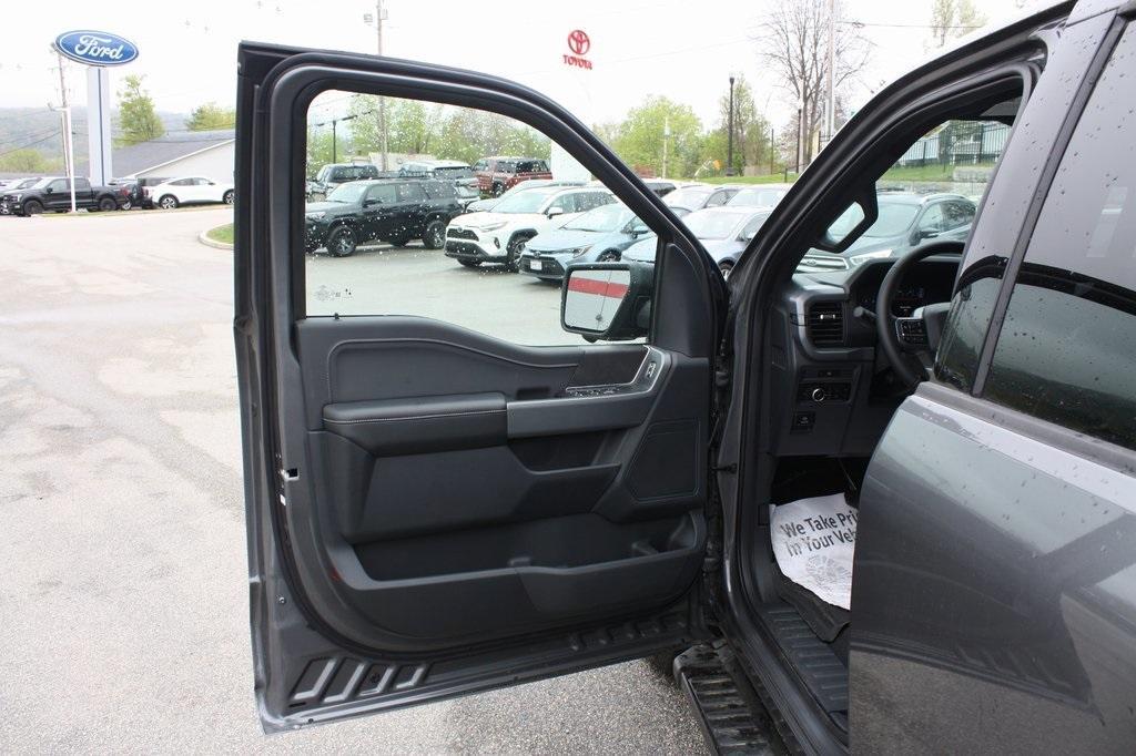 new 2025 Ford F-150 car, priced at $55,586