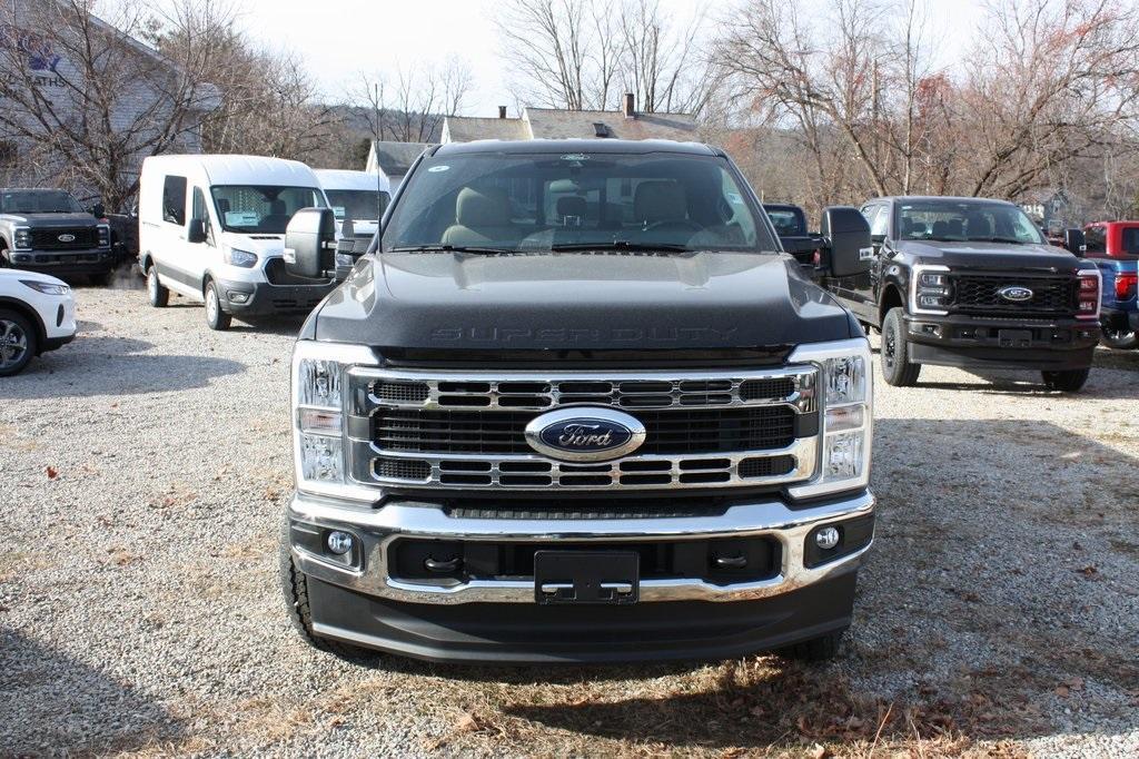 new 2024 Ford F-250 car, priced at $58,840