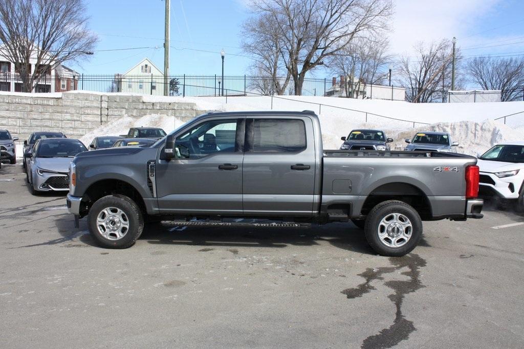 new 2025 Ford F-250 car, priced at $61,585