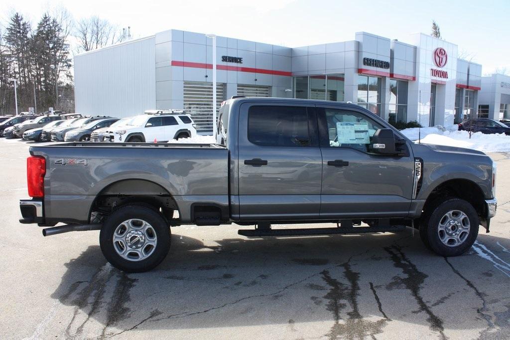 new 2025 Ford F-250 car, priced at $61,585