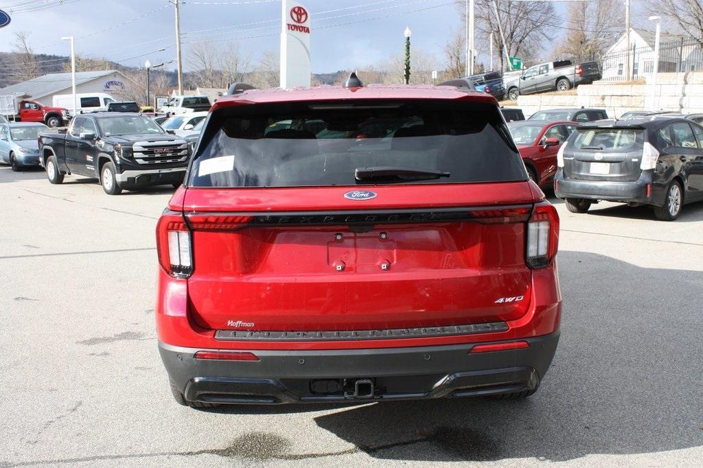 new 2025 Ford Explorer car, priced at $52,930