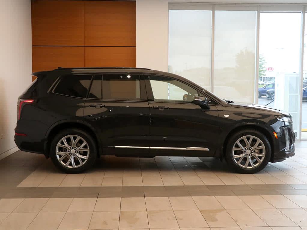 used 2020 Cadillac XT6 car, priced at $32,499