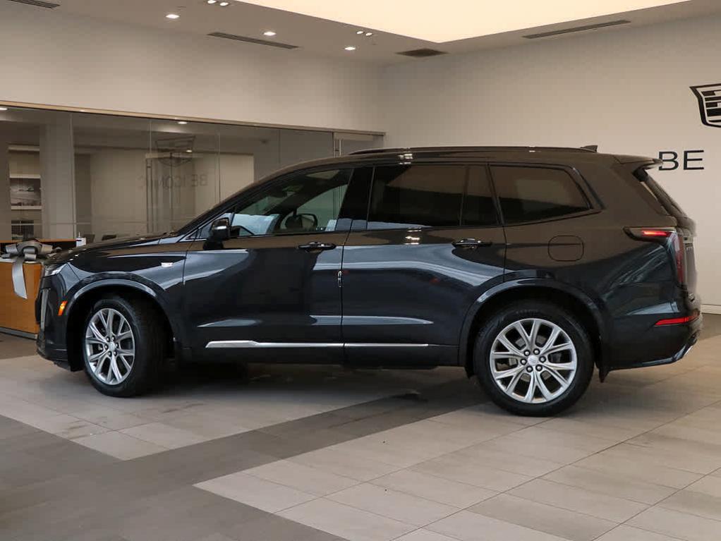 used 2020 Cadillac XT6 car, priced at $34,999