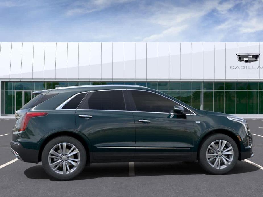 new 2025 Cadillac XT5 car, priced at $55,868