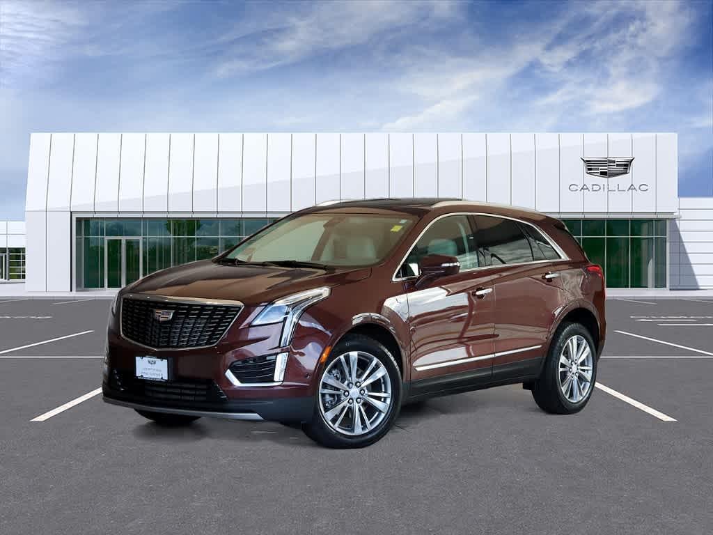 used 2023 Cadillac XT5 car, priced at $37,999