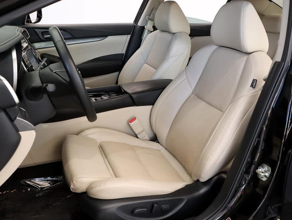 used 2018 Nissan Maxima car, priced at $16,299