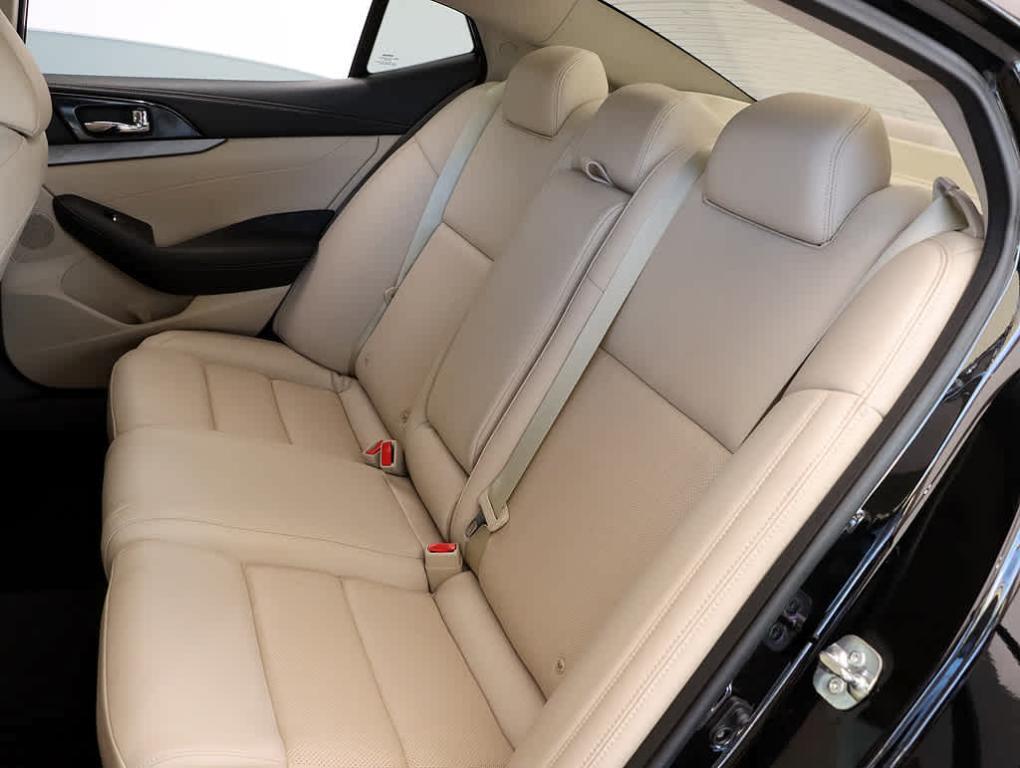 used 2018 Nissan Maxima car, priced at $16,299