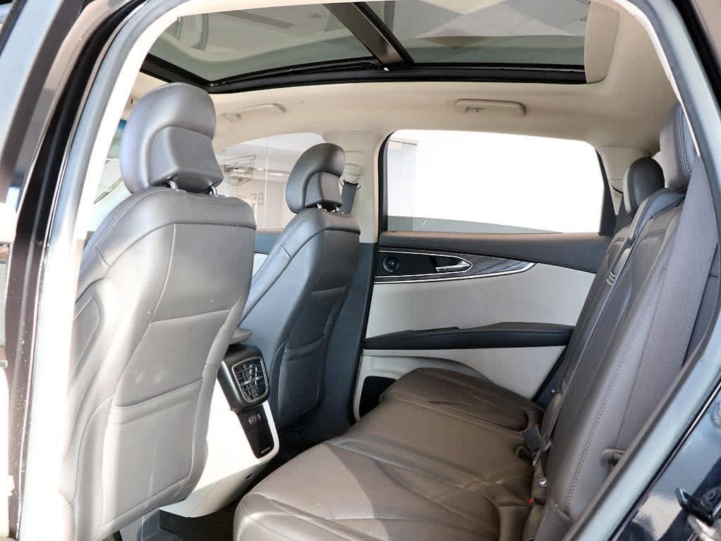 used 2019 Lincoln Nautilus car, priced at $25,999