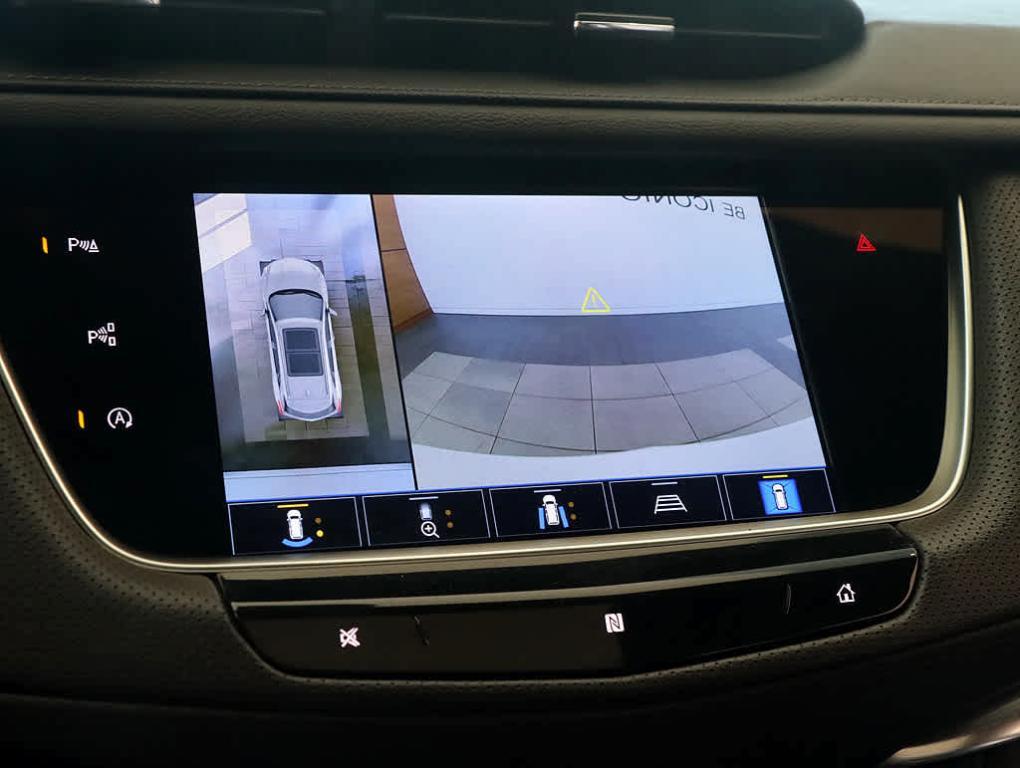 used 2021 Cadillac XT5 car, priced at $34,999
