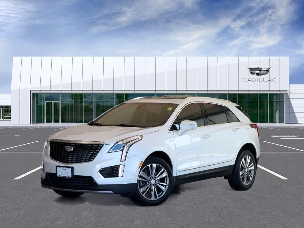 used 2021 Cadillac XT5 car, priced at $34,999