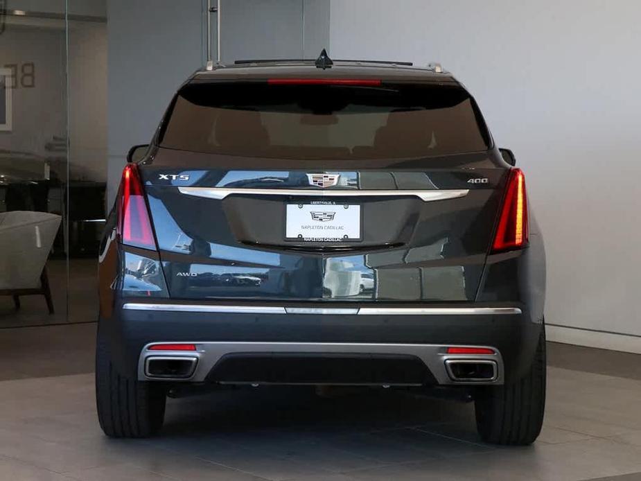 used 2021 Cadillac XT5 car, priced at $33,688