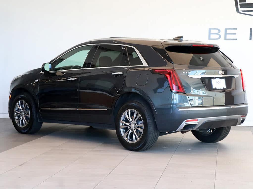 used 2021 Cadillac XT5 car, priced at $33,688