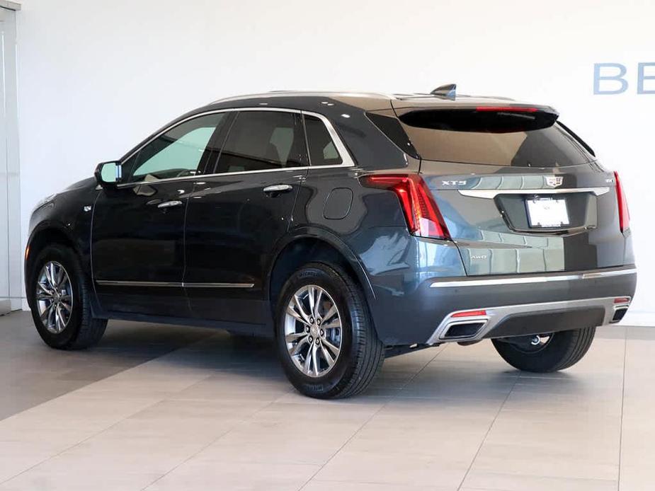 used 2021 Cadillac XT5 car, priced at $33,299