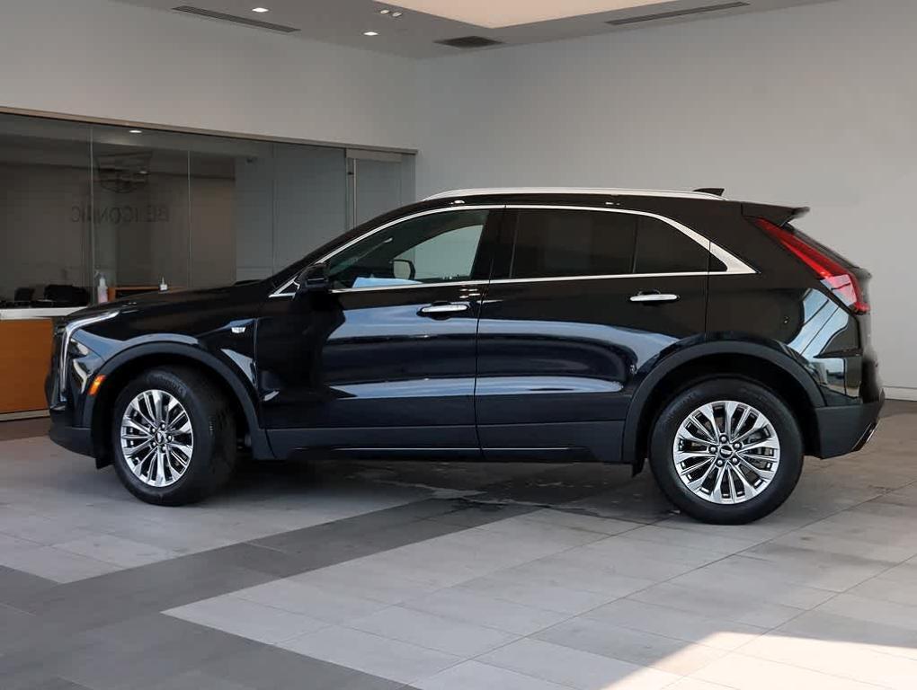 used 2024 Cadillac XT4 car, priced at $42,999
