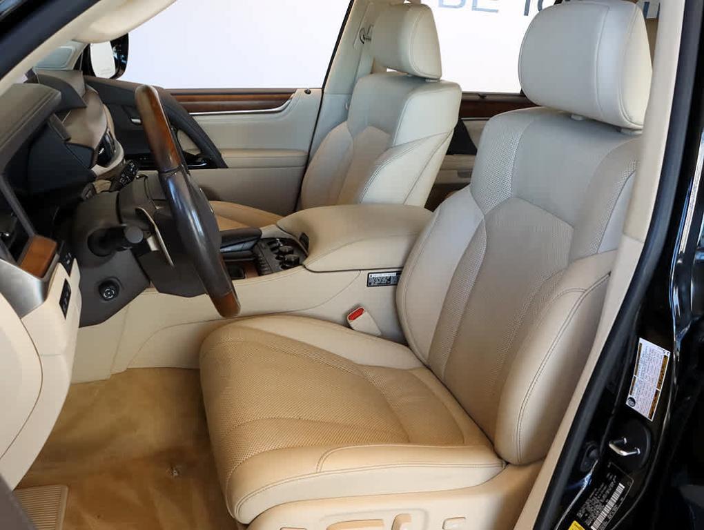 used 2020 Lexus LX 570 car, priced at $61,999