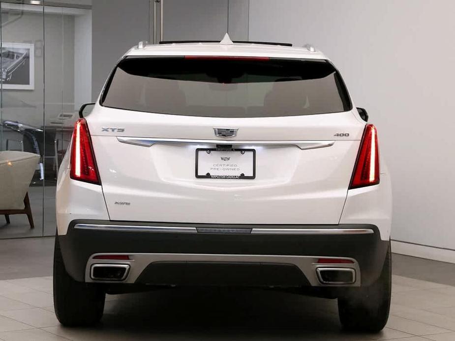 used 2022 Cadillac XT5 car, priced at $38,999