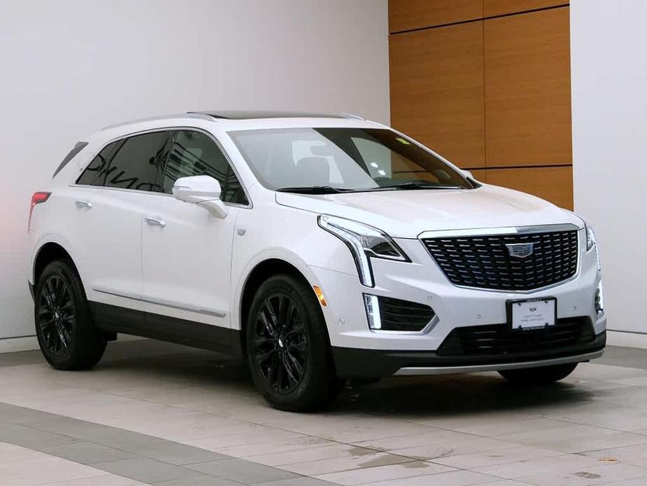 used 2022 Cadillac XT5 car, priced at $38,999