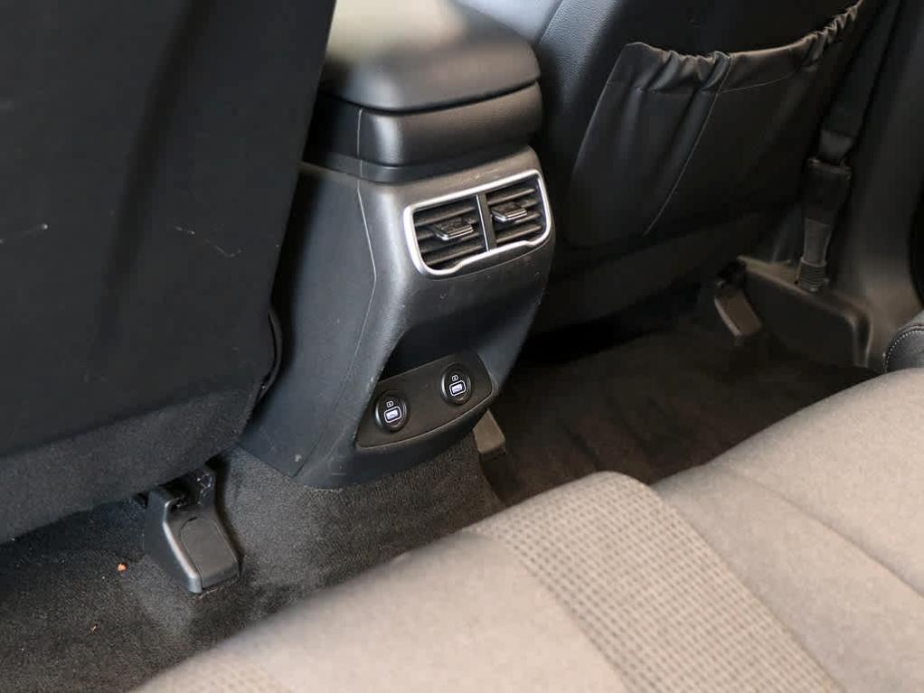 used 2022 Hyundai Santa Fe car, priced at $23,999