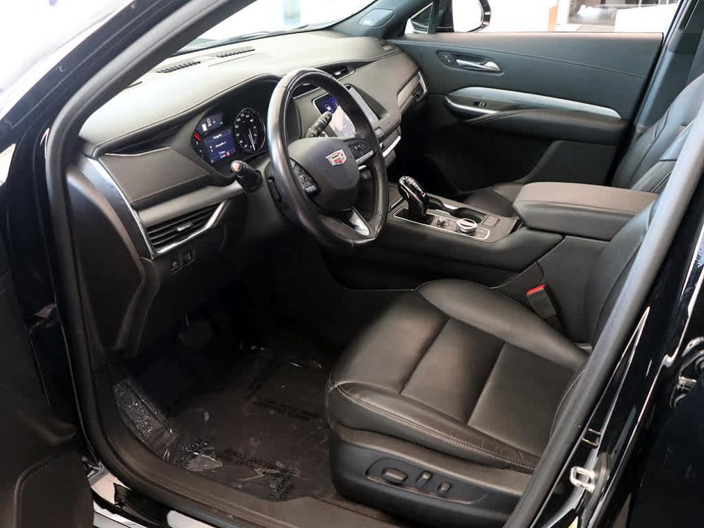 used 2020 Cadillac XT4 car, priced at $25,599