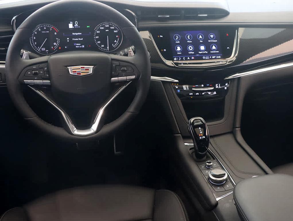 used 2023 Cadillac XT6 car, priced at $46,999