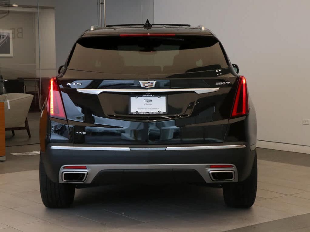 used 2023 Cadillac XT5 car, priced at $33,722