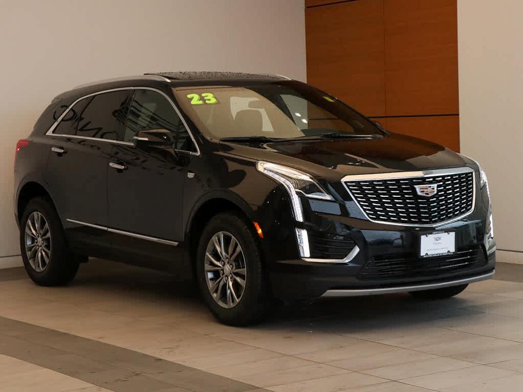 used 2023 Cadillac XT5 car, priced at $33,722