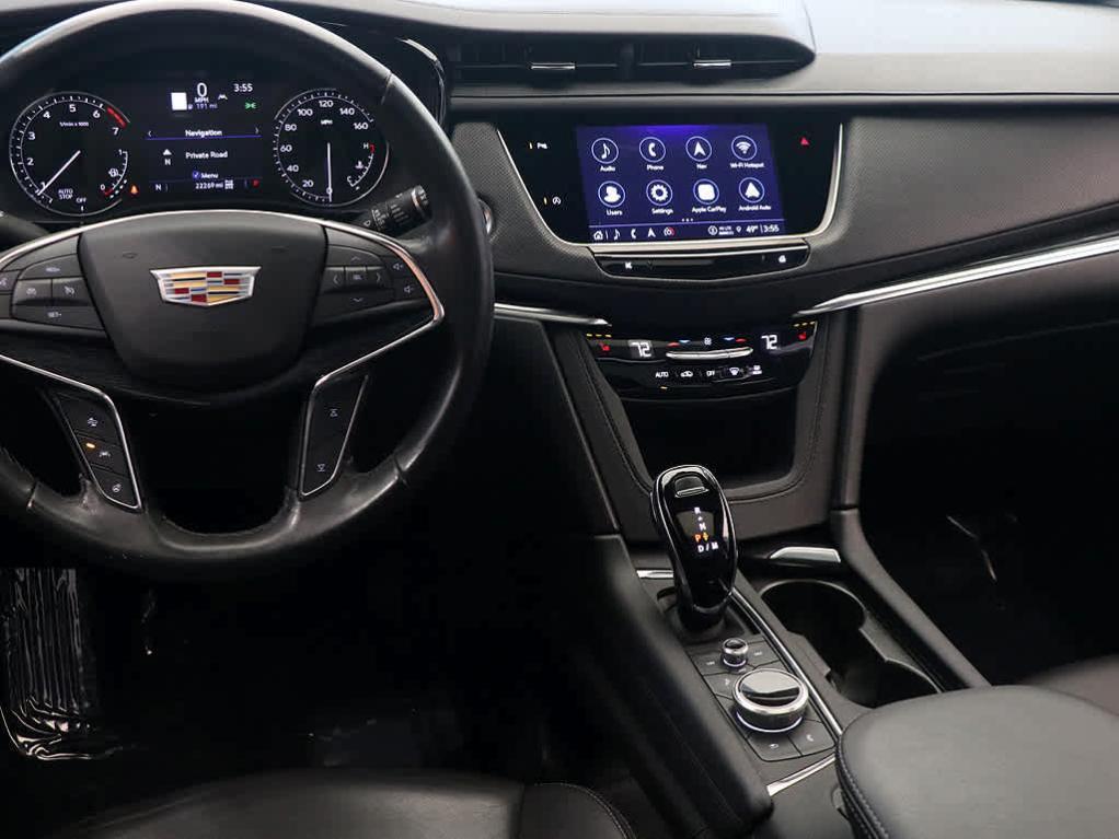 used 2023 Cadillac XT5 car, priced at $33,722