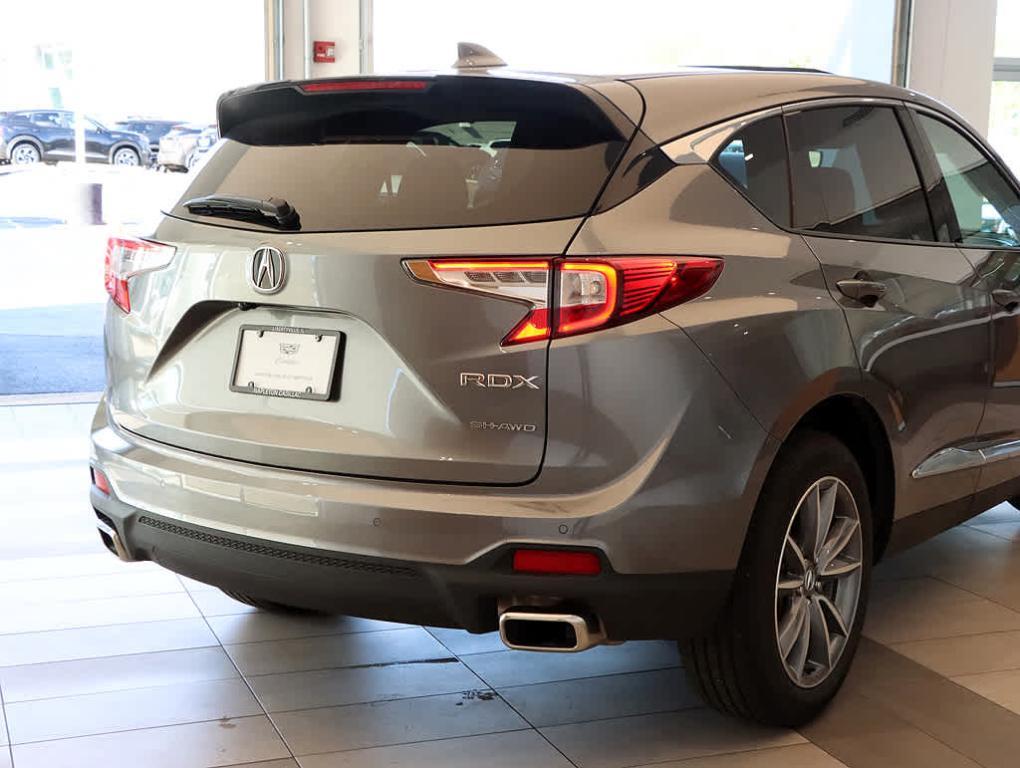 used 2024 Acura RDX car, priced at $37,999