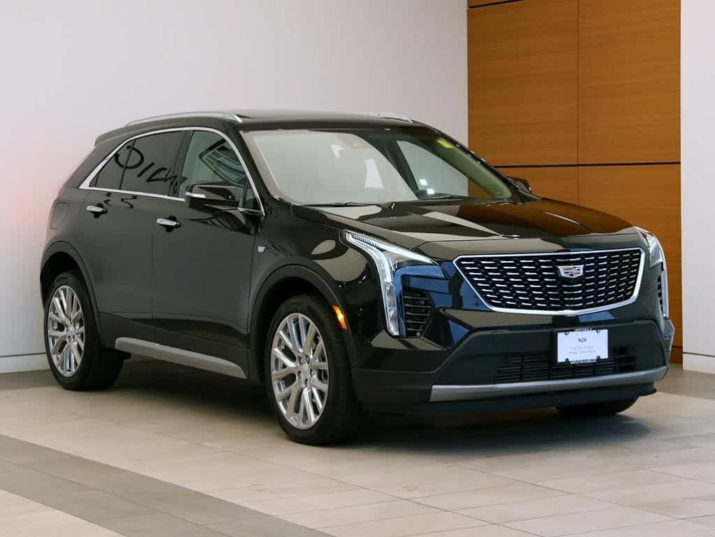 used 2022 Cadillac XT4 car, priced at $31,000