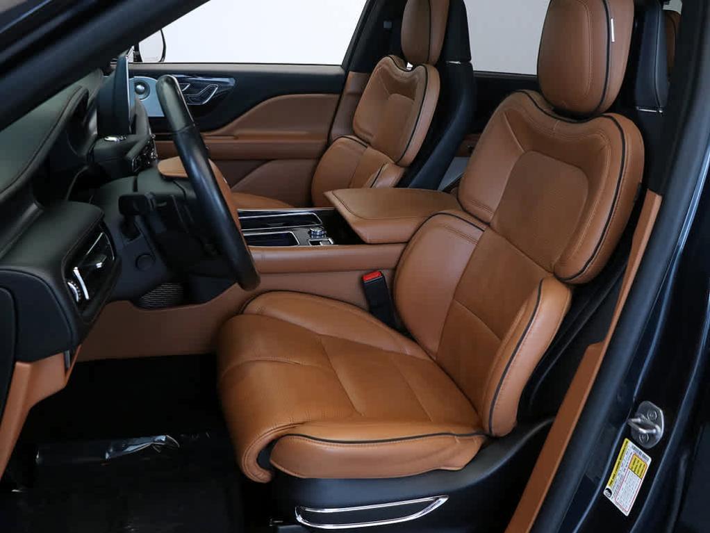 used 2020 Lincoln Aviator car, priced at $42,900