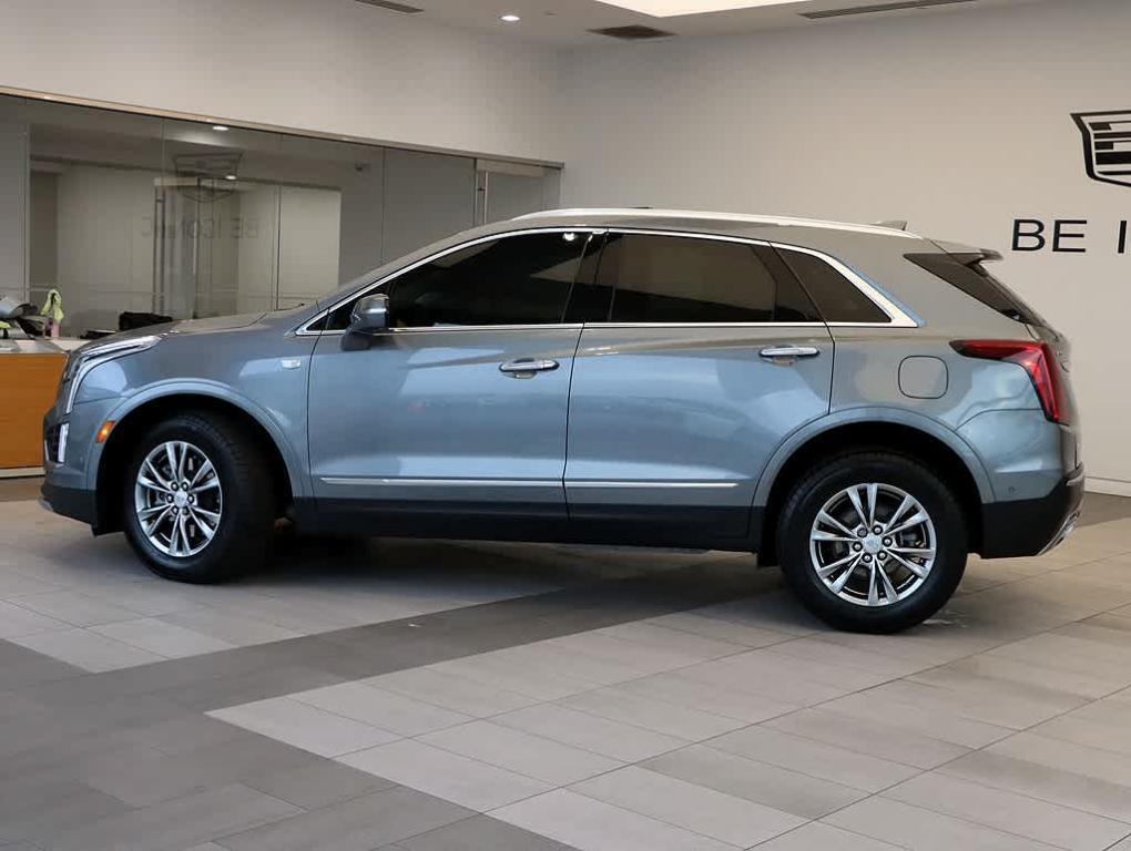 used 2021 Cadillac XT5 car, priced at $31,249