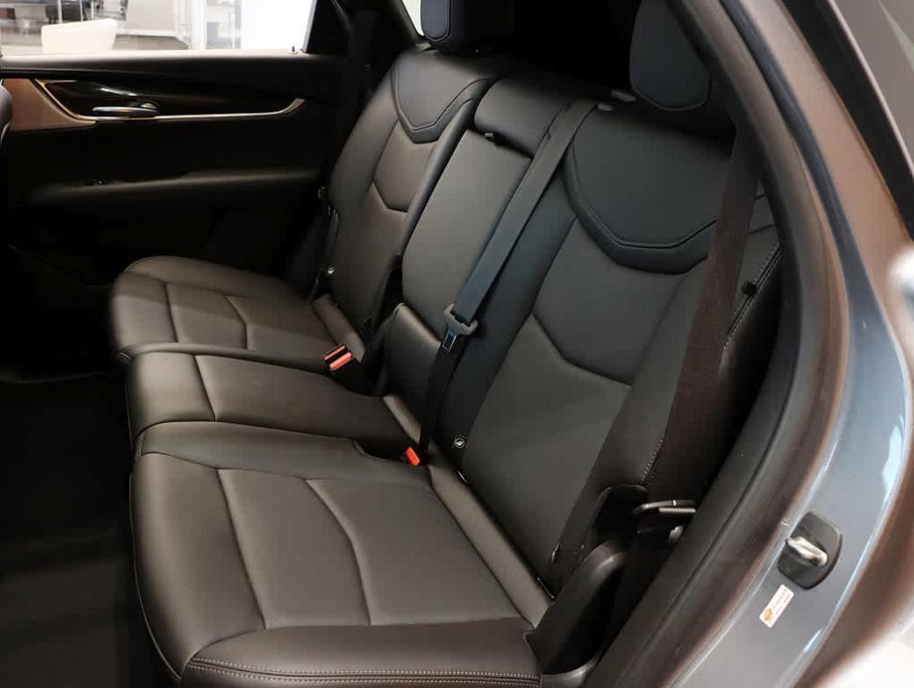 used 2021 Cadillac XT5 car, priced at $31,249