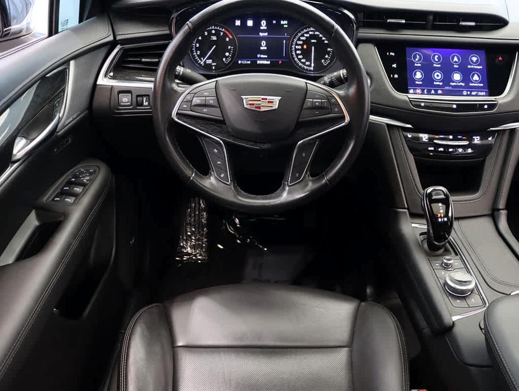 used 2021 Cadillac XT5 car, priced at $31,249