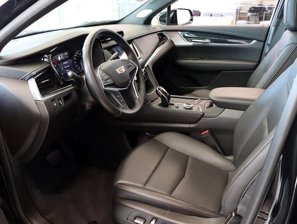 used 2023 Cadillac XT5 car, priced at $34,599